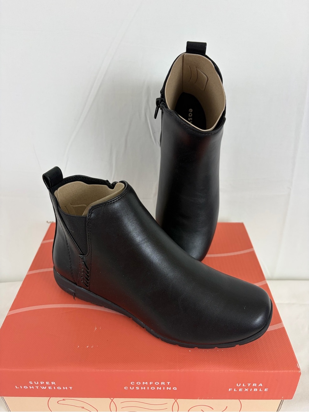 Easy Spirit Women's Austyn3 Boot Black Size 5M Pull On Short Ankle NIB